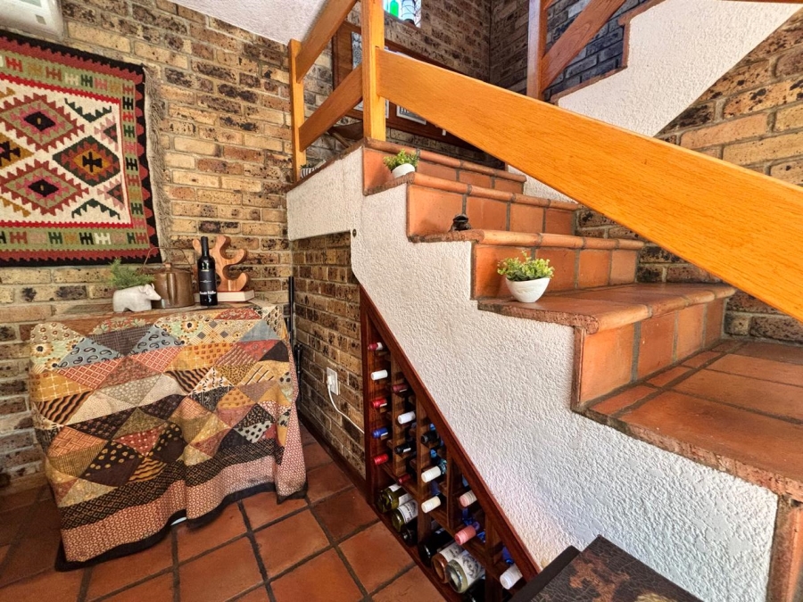 5 Bedroom Property for Sale in Heilige Akker North West